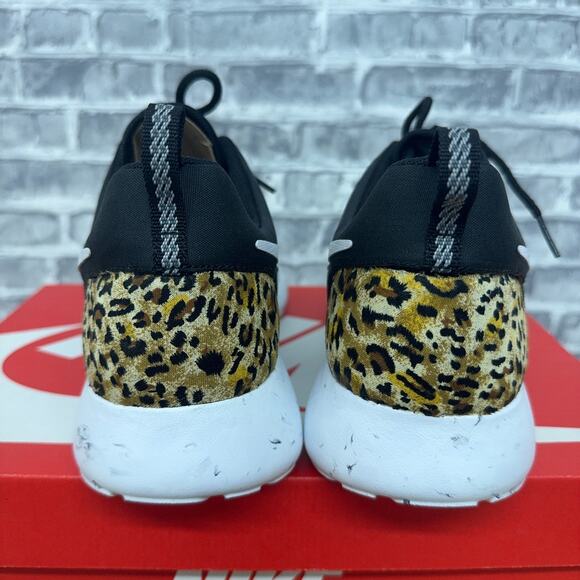 Nike Roshe One Black White Marble Leopard Custom 669985-001 Mens Size 9.5 New - Picture 6 of 8